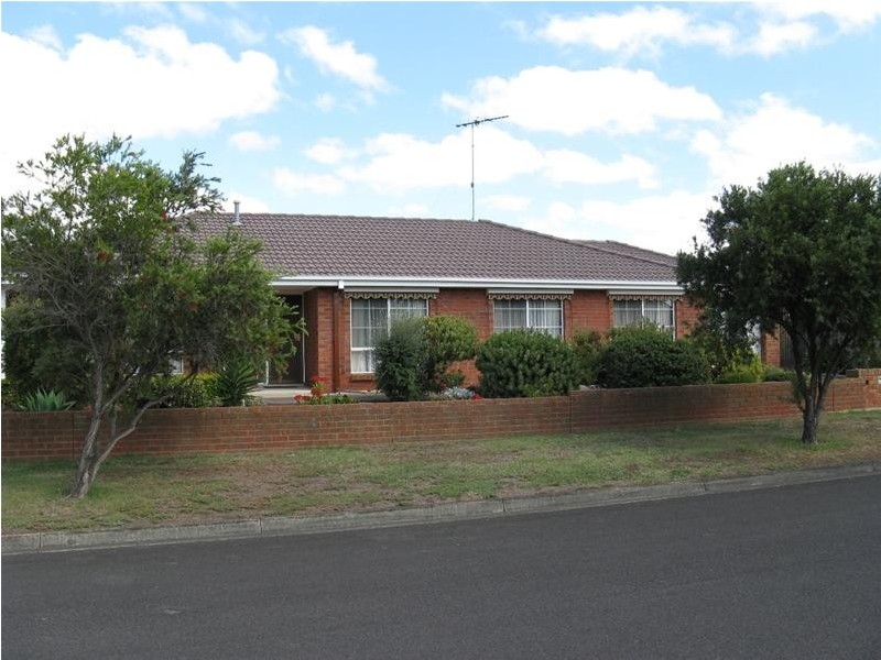 13 Regent Street, Whittington VIC 3219