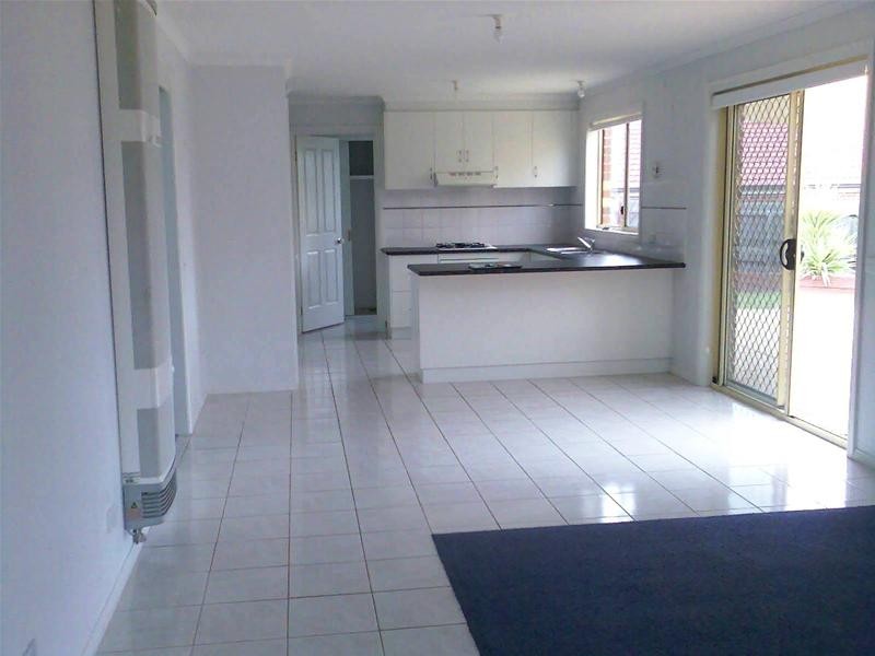 14 Roseworth Close, Leopold VIC 3224