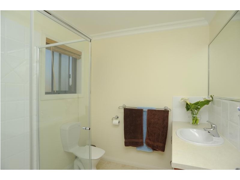 16 Washington Gardens, Leopold VIC 3224