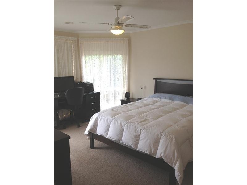 8 Heywood Court, Leopold VIC 3224