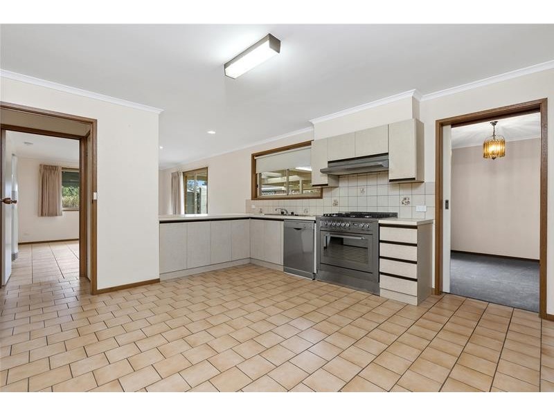 37 Dorothy Street, Leopold VIC 3224