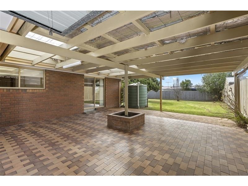 37 Dorothy Street, Leopold VIC 3224
