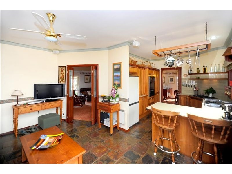 35-37 Cornthwaite Crescent, Leopold VIC 3224