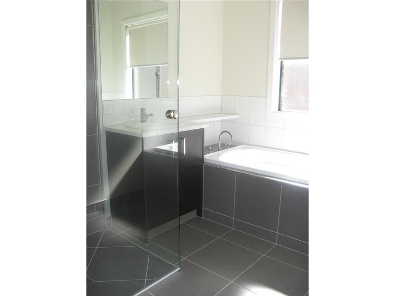 62 Hoddle Drive, Leopold VIC 3224