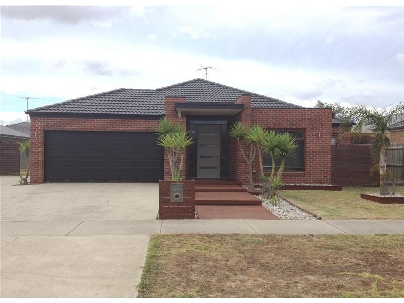 12 Morrow Crescent, Leopold VIC 3224