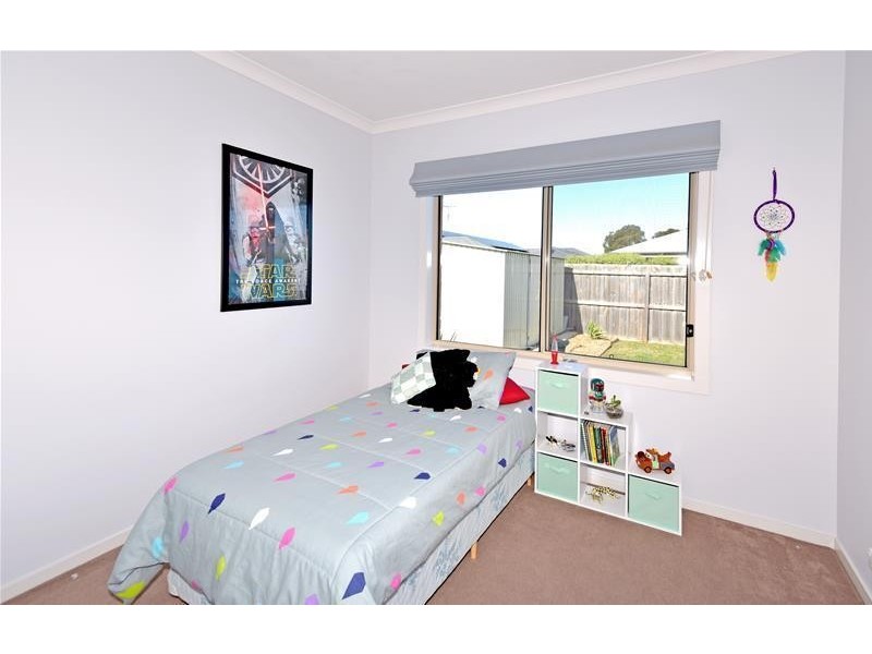 11 Morrow Crescent, Leopold VIC 3224