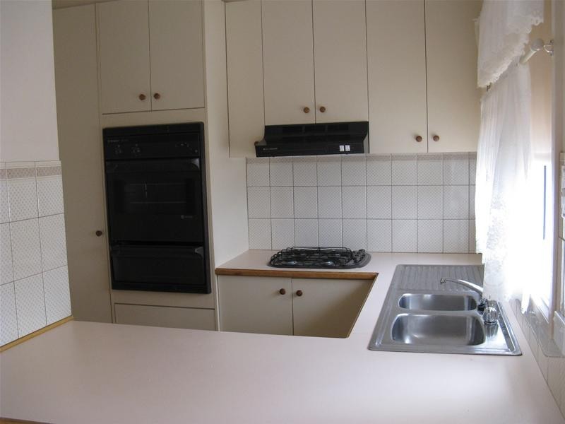 3/36 Highland Way, Leopold VIC 3224