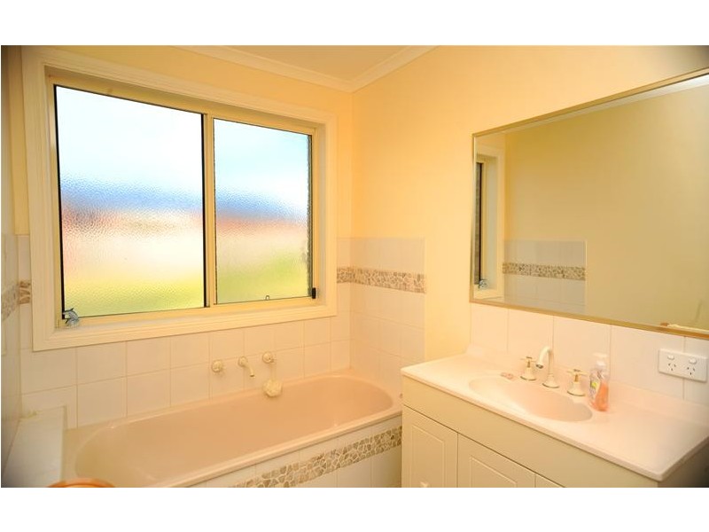 32 Christies Road, Leopold VIC 3224