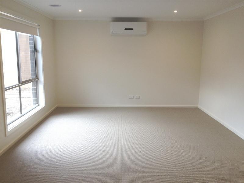 6 Coffee Rock Drive, Leopold VIC 3224