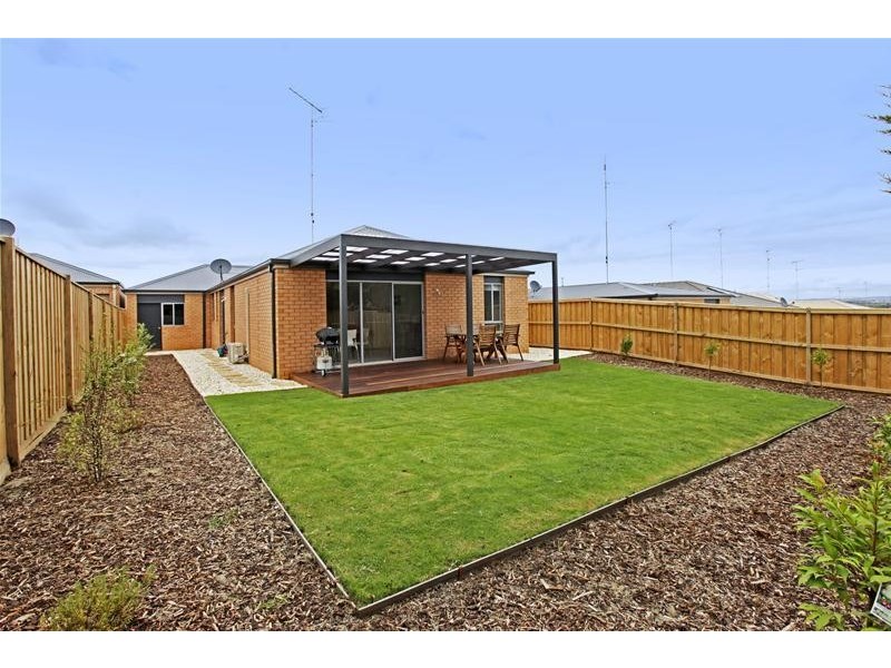 61 Hillclimb Drive, Leopold VIC 3224
