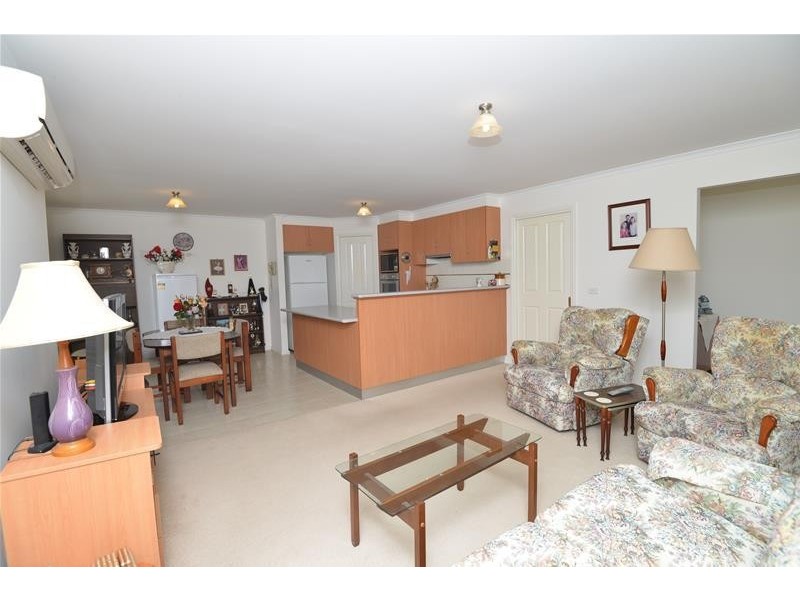 1/30 Trumper Crescent, Leopold VIC 3224