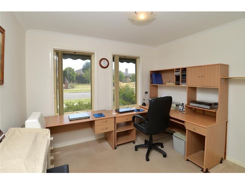 1/30 Trumper Crescent, Leopold VIC 3224