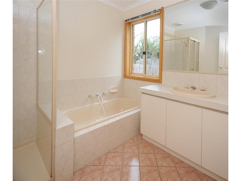 4 Wellam Court, Leopold VIC 3224