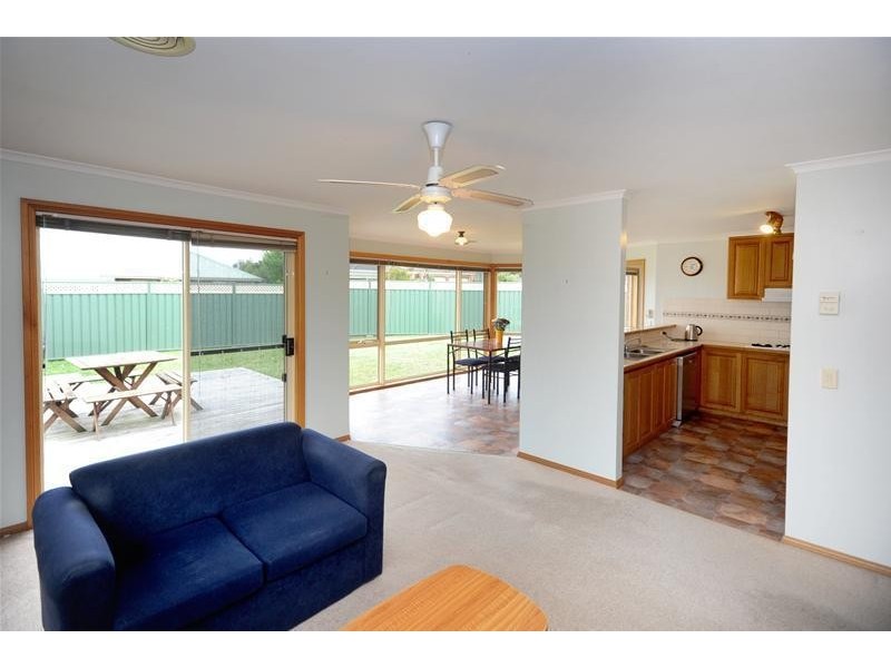 4 Wellam Court, Leopold VIC 3224