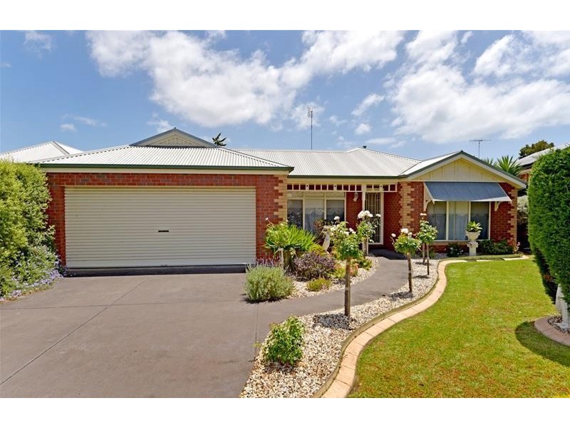 8 Emma Court, Leopold VIC 3224