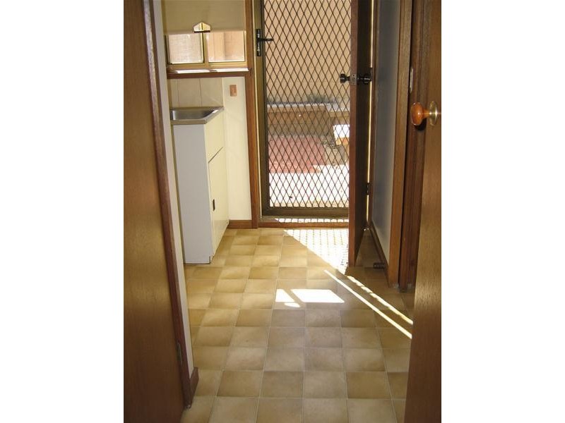 2/40 Kensington Road, Leopold VIC 3224