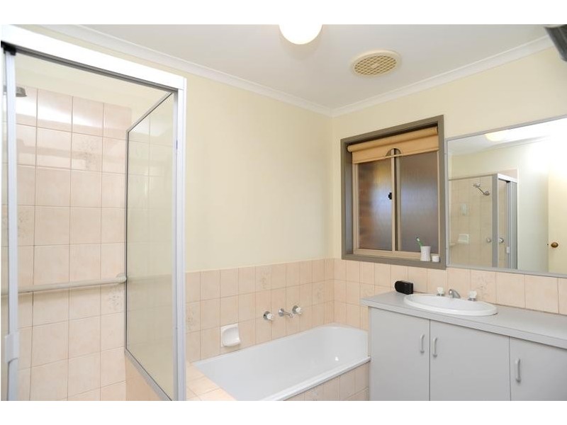 1 Dane Court, Leopold VIC 3224