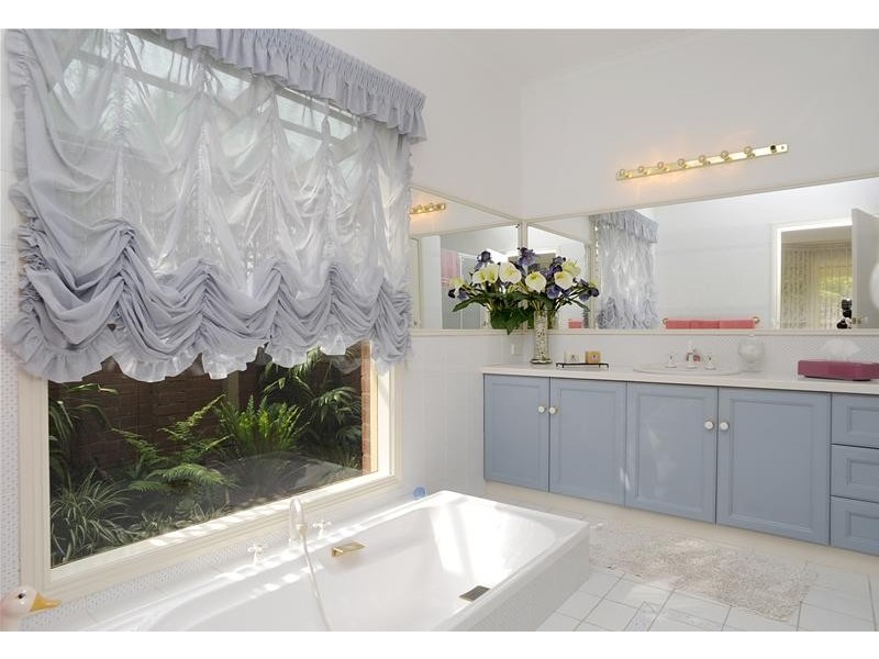 9/51-53 Helms Street, Newcomb VIC 3219