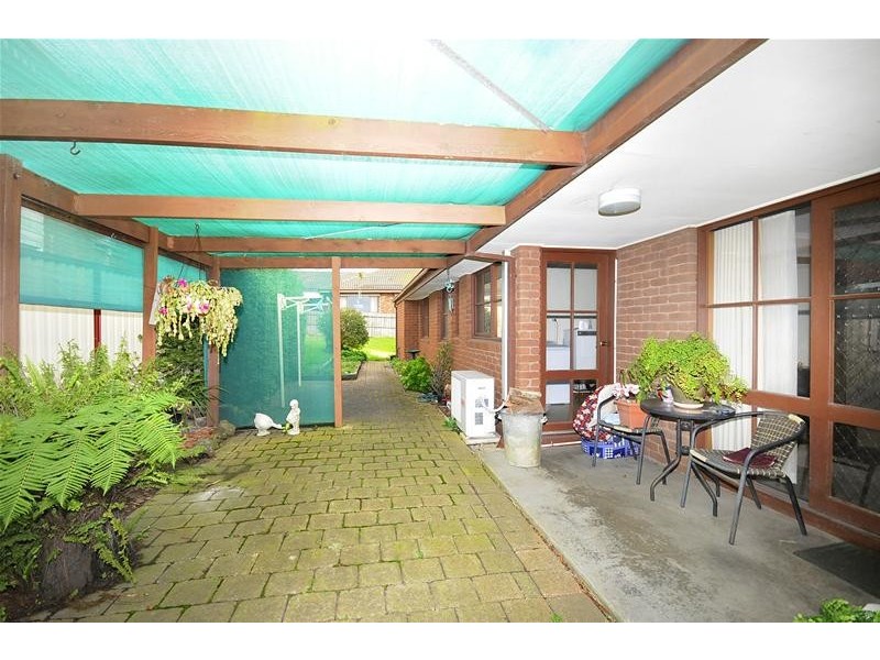 10 Woodleigh Close, Leopold VIC 3224