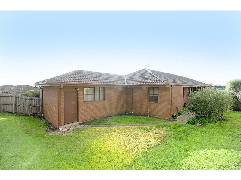 10 Woodleigh Close, Leopold VIC 3224