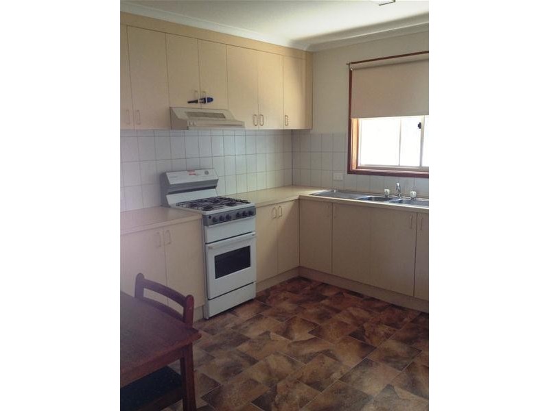 2/6 Viewbay Drive, Leopold VIC 3224