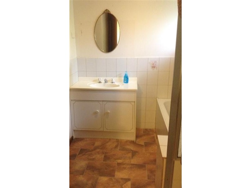 2/6 Viewbay Drive, Leopold VIC 3224