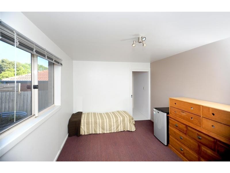 27 Vicarage Road, Leopold VIC 3224