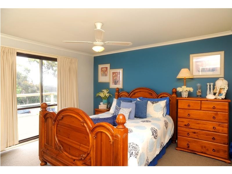 10 Gallois Gardens, Leopold VIC 3224