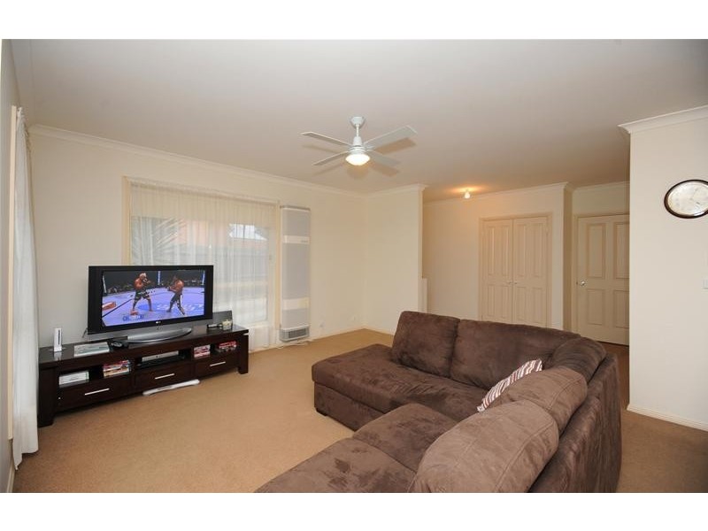 1/14 Recreation  Drive, Leopold VIC 3224