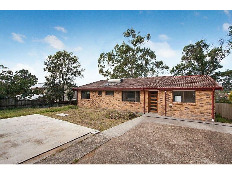 6 Hovea Court, Elanora QLD 4221