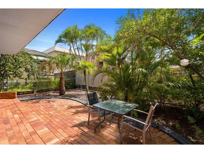 3/11 Fourteenth Avenue, Palm Beach QLD 4221