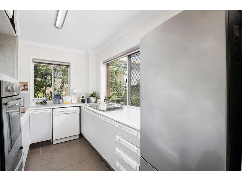 3/11 Fourteenth Avenue, Palm Beach QLD 4221