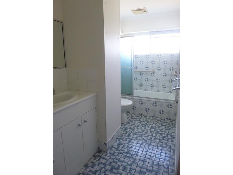 8/7 Nalla Court, Palm Beach QLD 4221