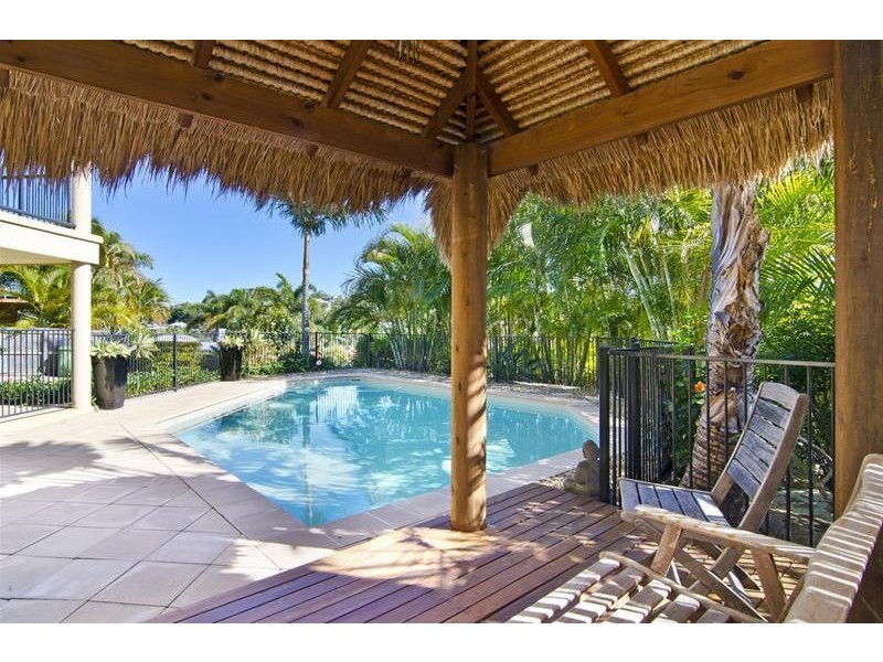 175 K P McGrath Drive, Elanora QLD 4221