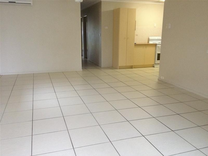 30 Twenty Fourth Avenue, Palm Beach QLD 4221