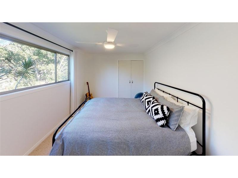 10 Hovea Court, Elanora QLD 4221