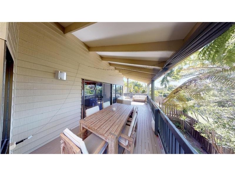 10 Hovea Court, Elanora QLD 4221