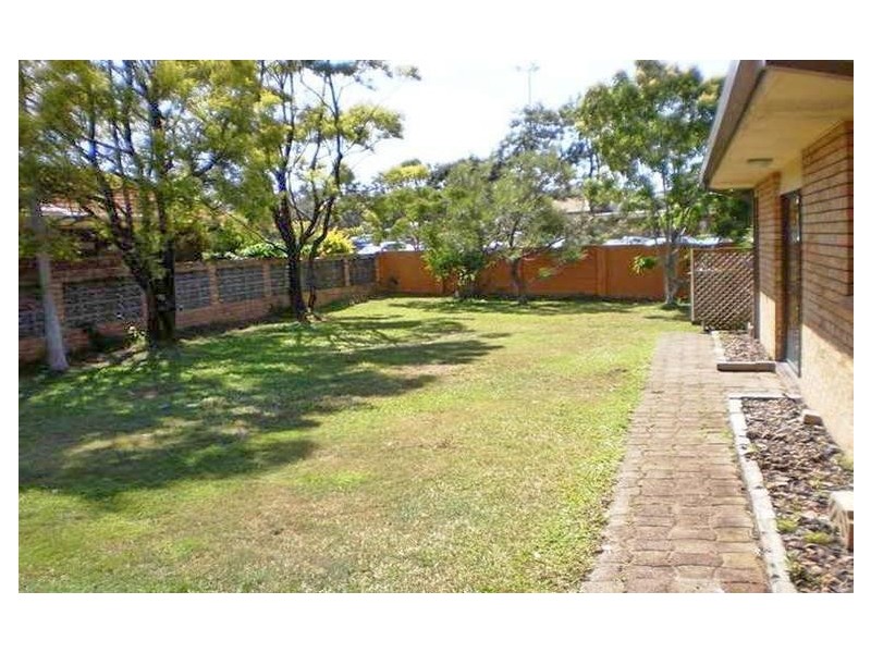 7 Araucaria Way, Elanora QLD 4221