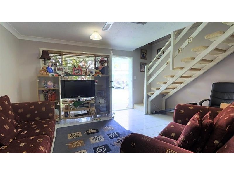 23/2-10 Coolgardie Street, Elanora QLD 4221