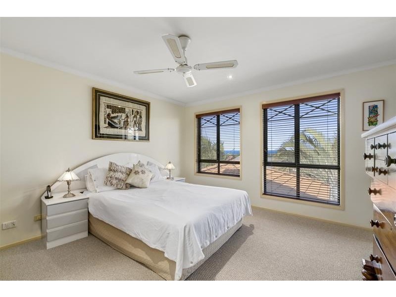 47 Doubleview Drive, Elanora QLD 4221