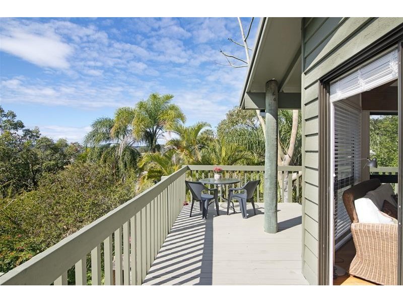 28 Swanbourne Way, Elanora QLD 4221