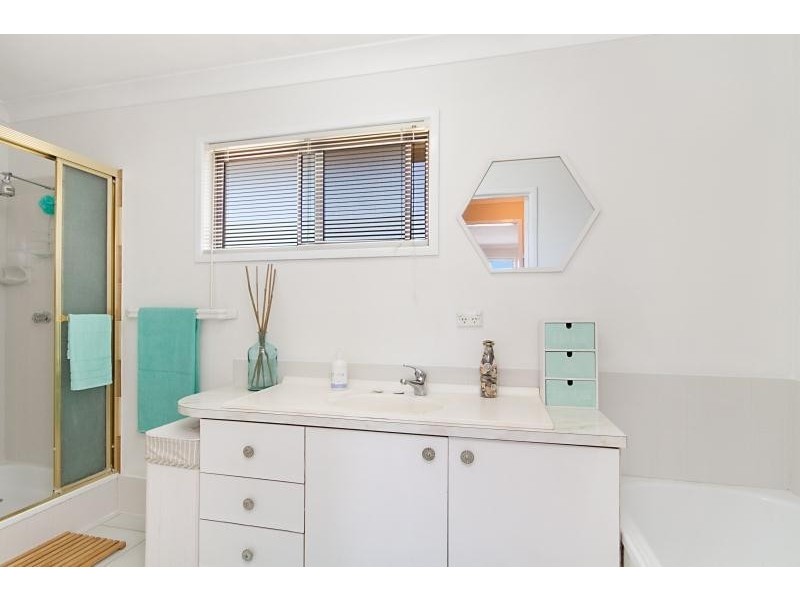 2 Numidia Street, Currumbin Waters QLD 4223