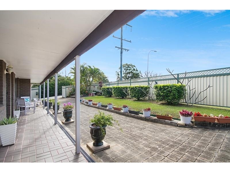 2 Numidia Street, Currumbin Waters QLD 4223