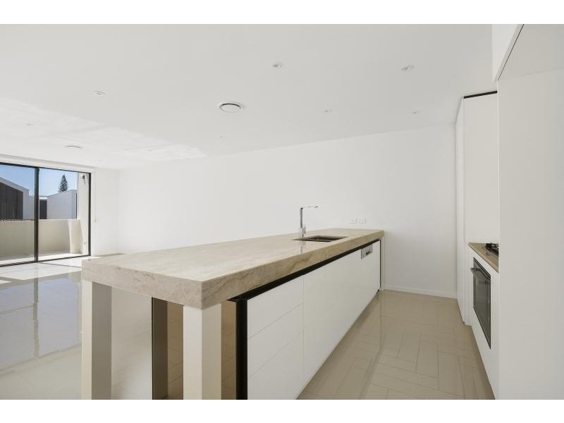 1/29 Magnoli Circuit, Palm Beach QLD 4221