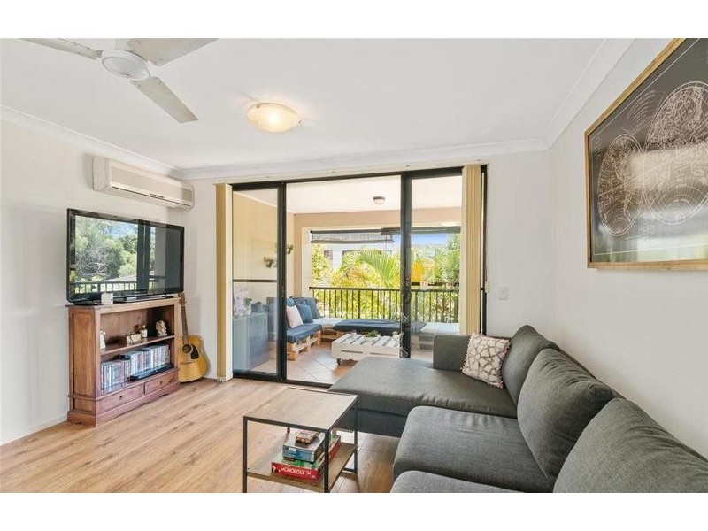 16/4 Mawarra  Street, Palm Beach QLD 4221