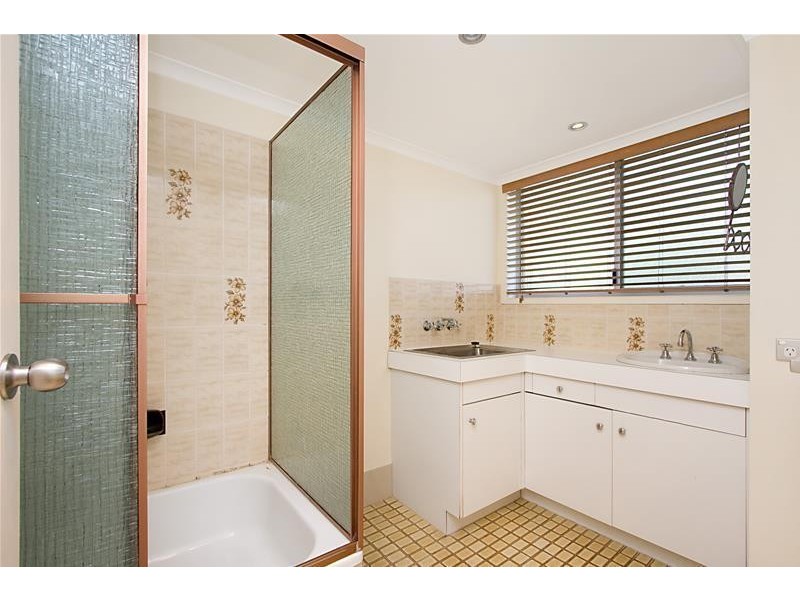 9/9 Twenty Eighth Avenue, Palm Beach QLD 4221