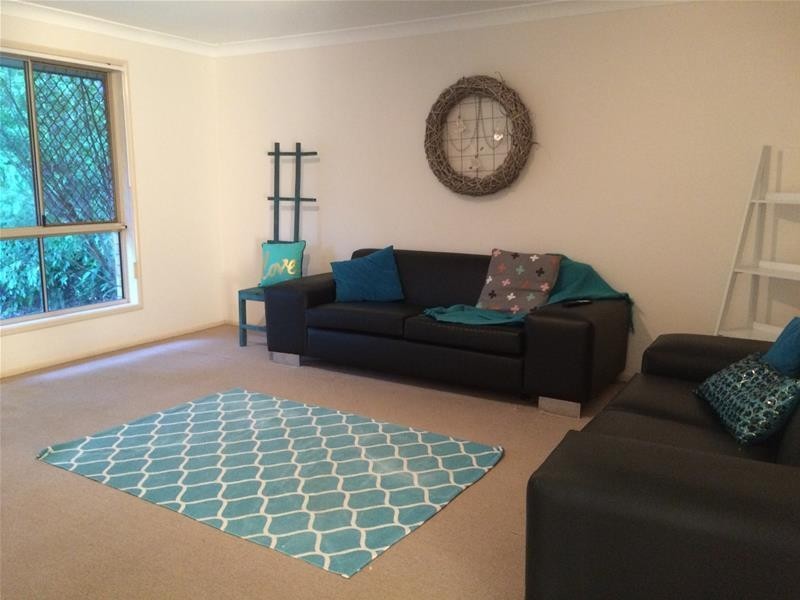 5 Brushbox Street, Elanora QLD 4221