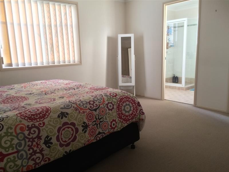 5 Brushbox Street, Elanora QLD 4221