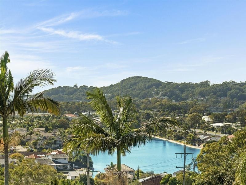 34 Larentia Street, Currumbin Waters QLD 4223