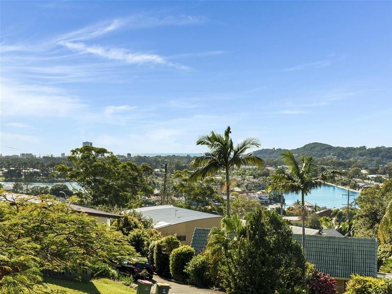 34 Larentia Street, Currumbin Waters QLD 4223